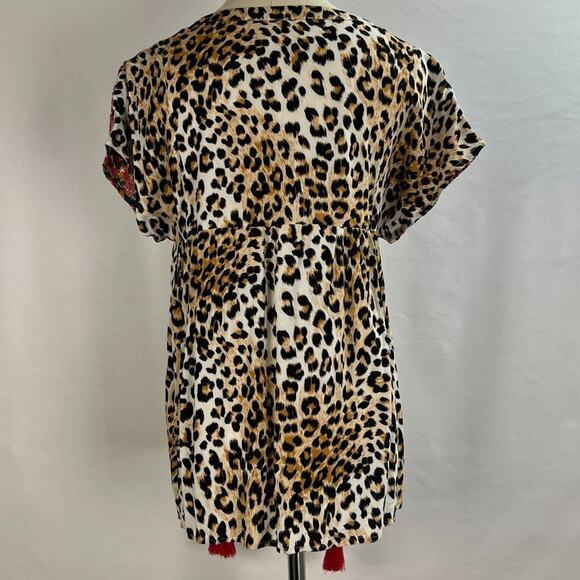 Savanna Jane Cheetah Print Floral Top with Tassels Size S - Picture 5 of 5